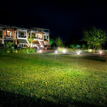 Elia Apartments - Nea Triglia Beach Nea Plagia Ngoại thất bức ảnh