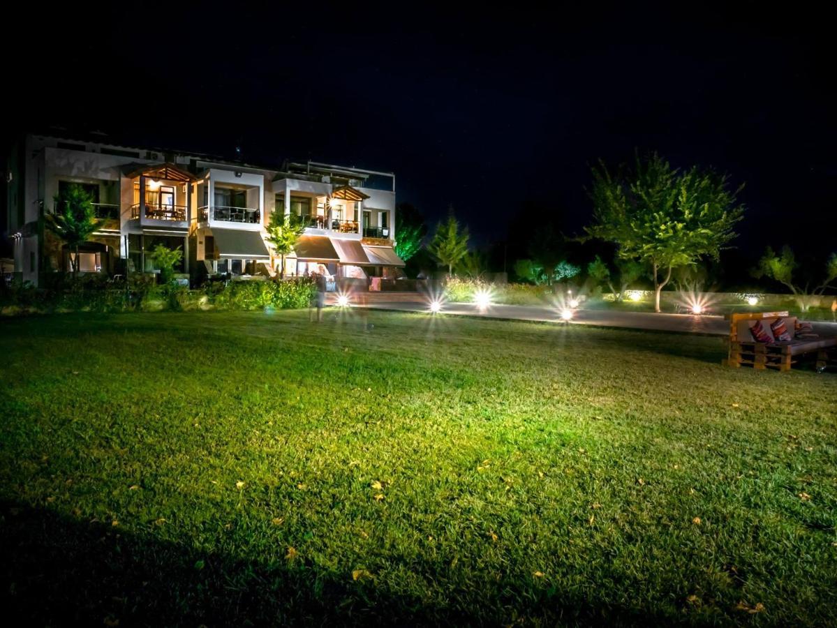 Elia Apartments - Nea Triglia Beach Nea Plagia Ngoại thất bức ảnh